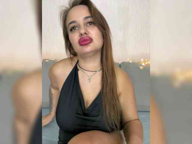 Sweetgirl31111 webcam