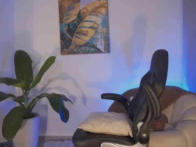 SaraWinstone1 webcam