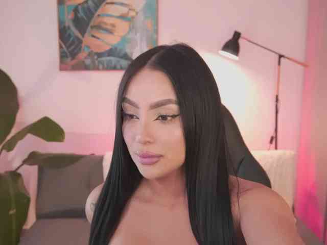 SaraWinstone1 webcam