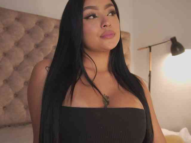 SaraWinstone1 webcam