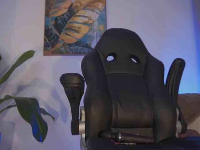 SaraWinstone1 webcam