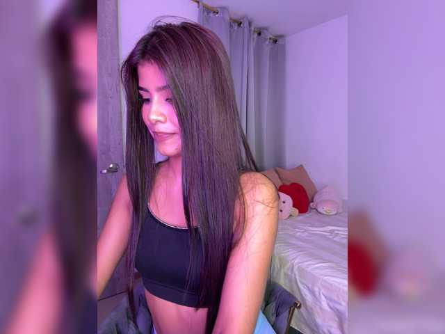 IsaBella-1 live cam on BongaCams