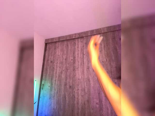 IsaBella-1 live cam on BongaCams