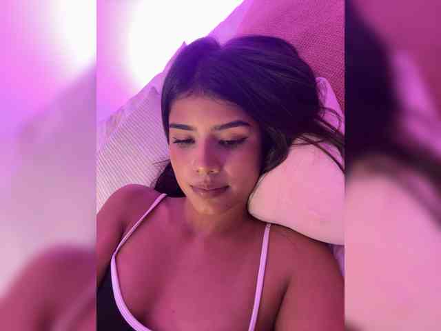 IsaBella-1 webcam