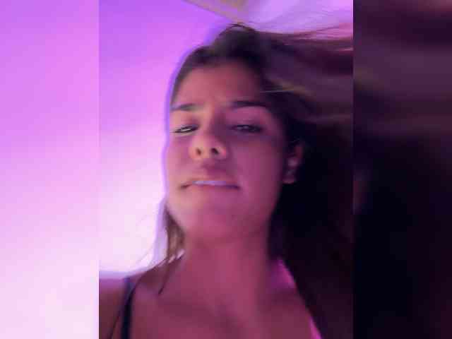 IsaBella-1 webcam