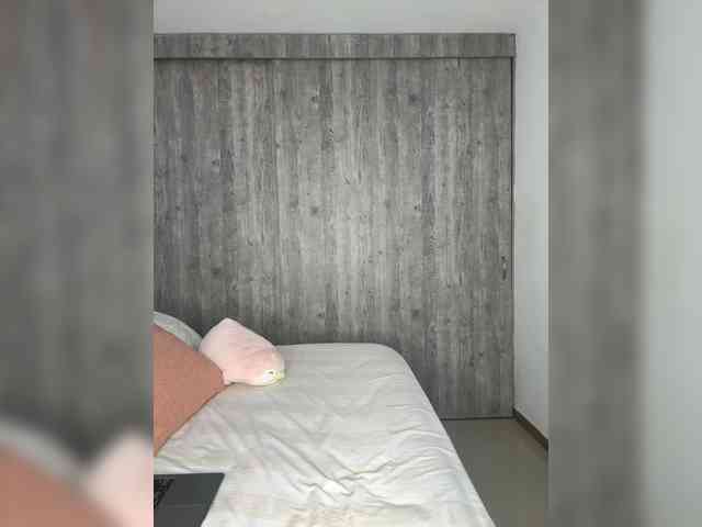 IsaBella-1 webcam