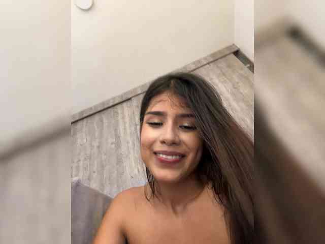 IsaBella-1 webcam