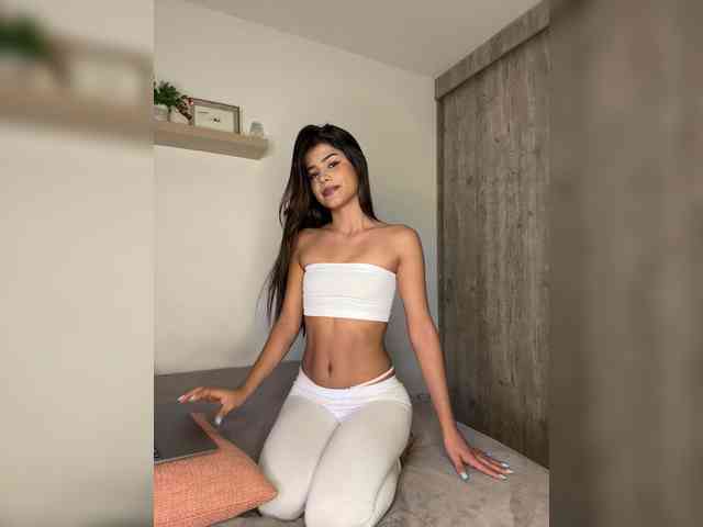 Model: IsaBella-1