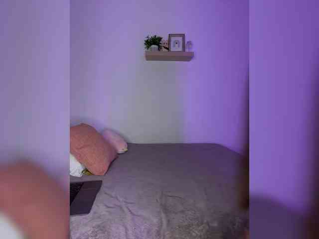 IsaBella-1 webcam