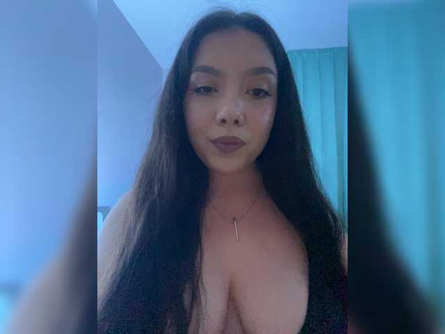ElliLin live cam