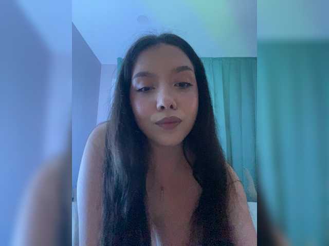 ElliLin Live Cam su BongaCams