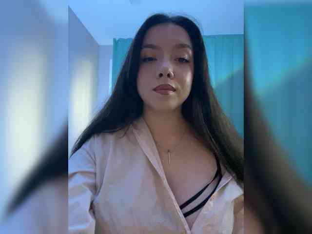 ElliLin Sex Cam Show