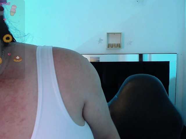 Milly-Sanchez live cam on BongaCams