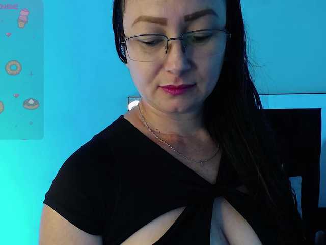 Milly-Sanchez live cam on BongaCams