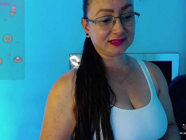 Milly-Sanchez live cam preview
