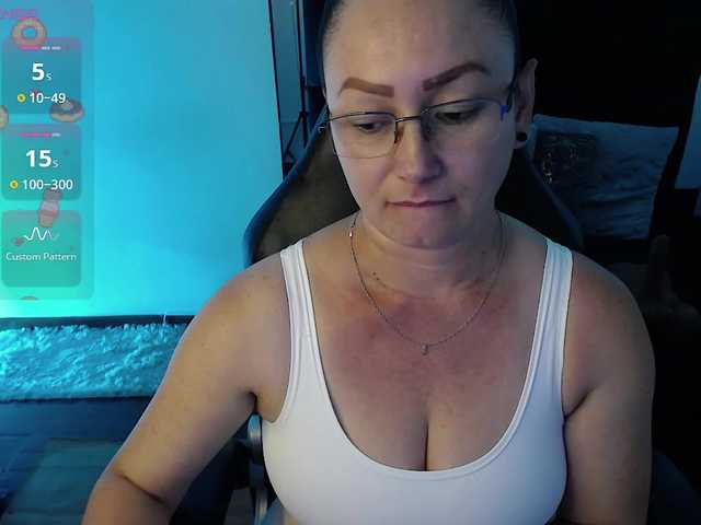 Milly-Sanchez live cam on BongaCams