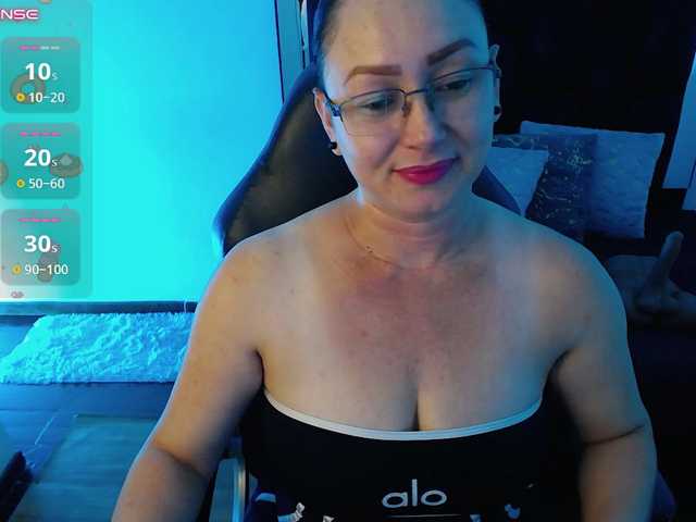 Milly-Sanchez live cam on BongaCams