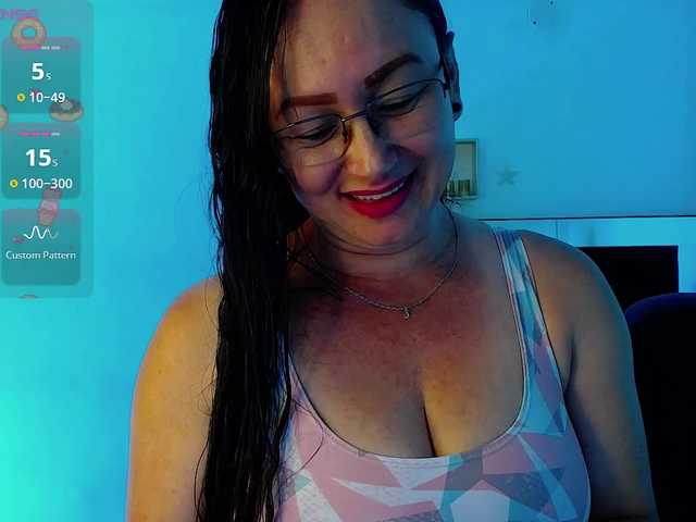 Milly-Sanchez live cam preview