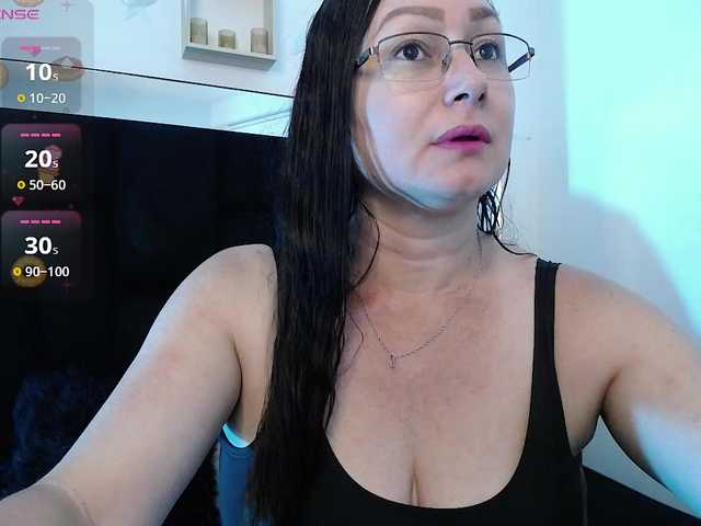 Milly-Sanchez live webcam show