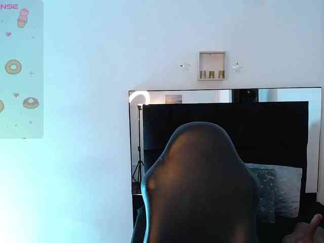 Milly-Sanchez webcam