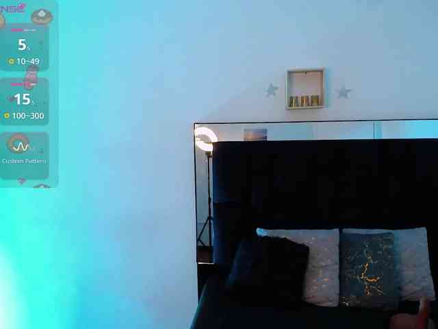 Milly-Sanchez webcam