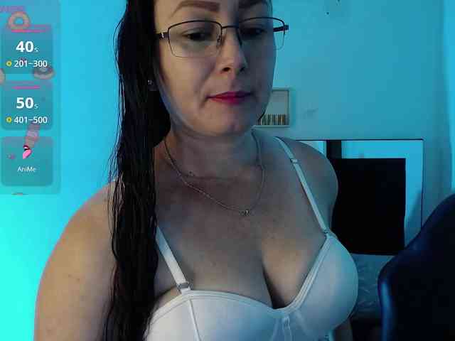 Milly-Sanchez webcam