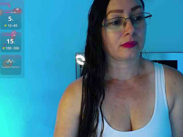 Milly-Sanchez webcam