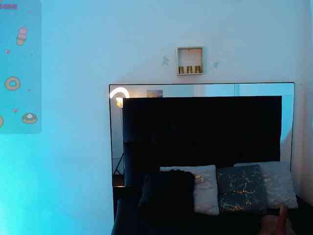 Milly-Sanchez webcam