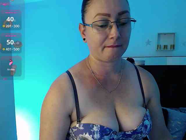 Milly-Sanchez webcam