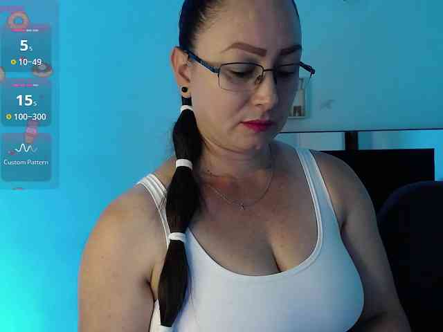 Milly-Sanchez webcam
