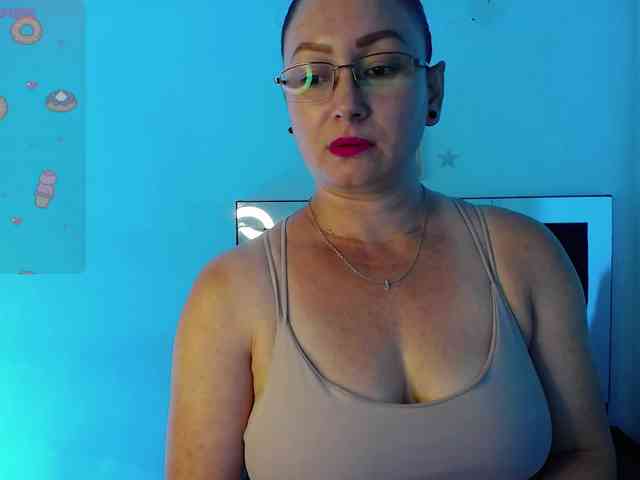 Milly-Sanchez webcam