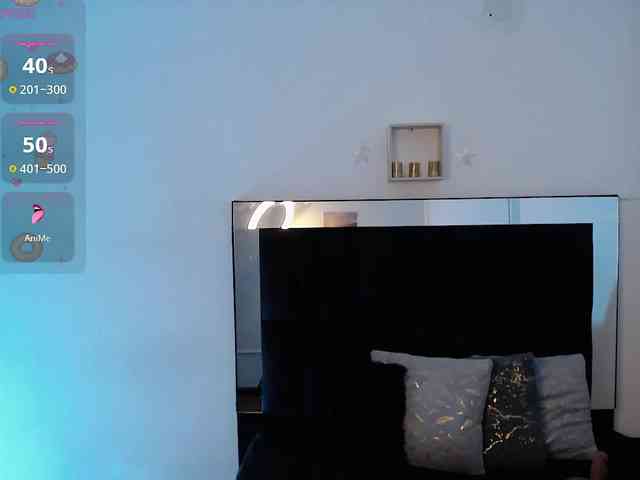 Milly-Sanchez webcam