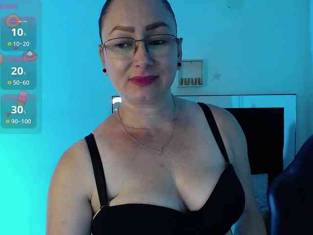 Milly-Sanchez webcam
