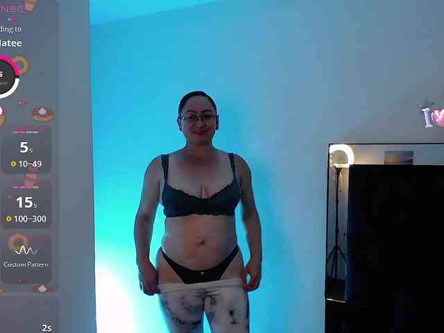Milly-Sanchez webcam