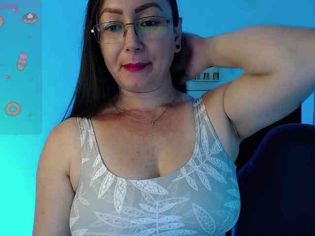 Milly-Sanchez webcam