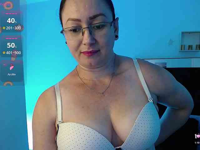 Milly-Sanchez webcam
