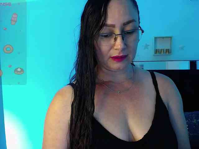 Milly-Sanchez webcam