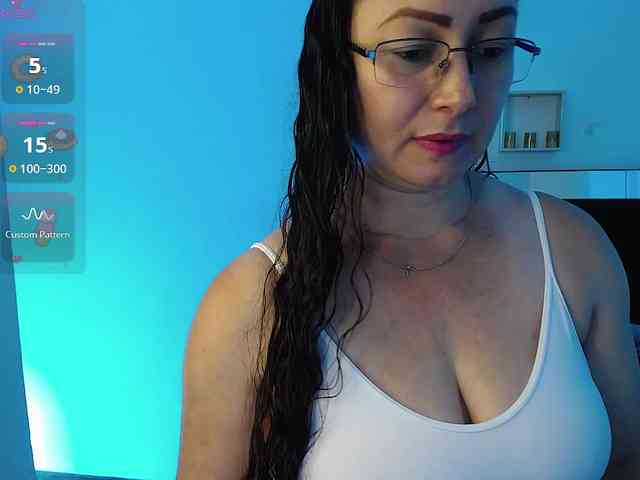 Milly-Sanchez webcam