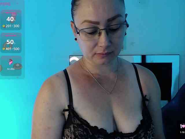 Milly-Sanchez webcam
