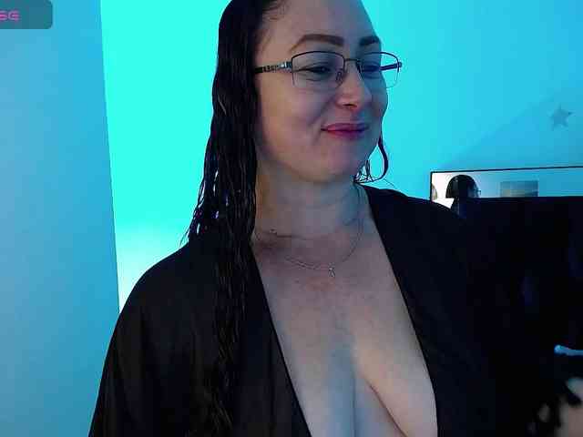 Milly-Sanchez webcam
