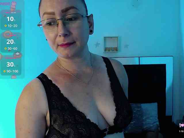 Milly-Sanchez webcam
