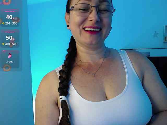 Milly-Sanchez webcam