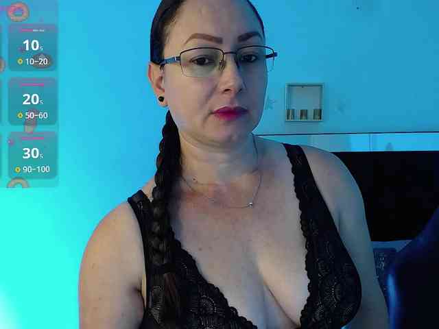 Milly-Sanchez webcam