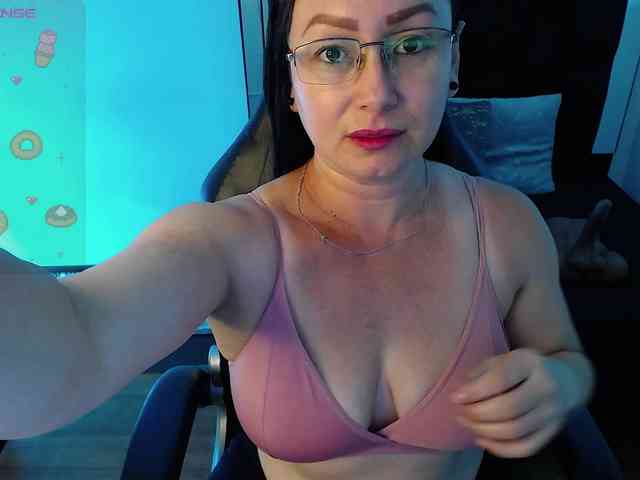 Milly-Sanchez webcam