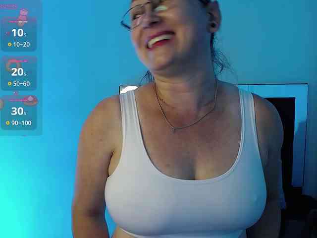 Milly-Sanchez webcam