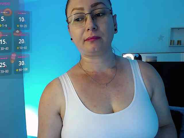 Milly-Sanchez webcam