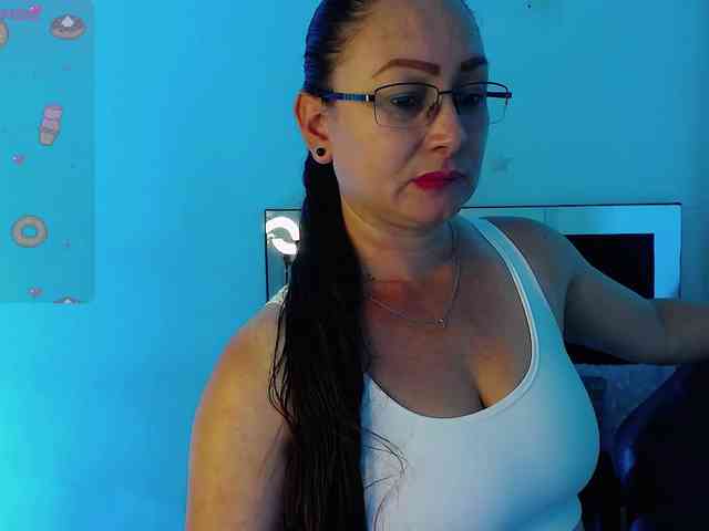Milly-Sanchez webcam