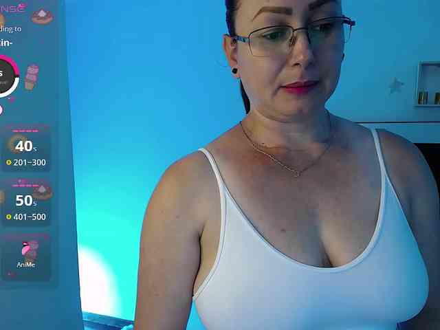 Milly-Sanchez webcam