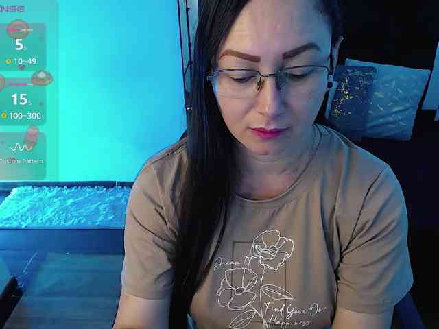 Milly-Sanchez webcam