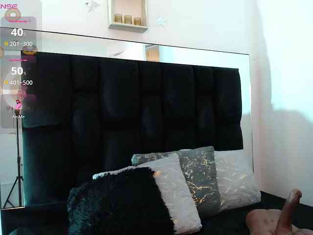 Milly-Sanchez webcam